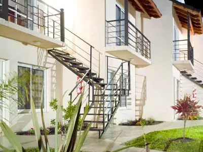 Brisas del Lago Apartamentos Colon 2